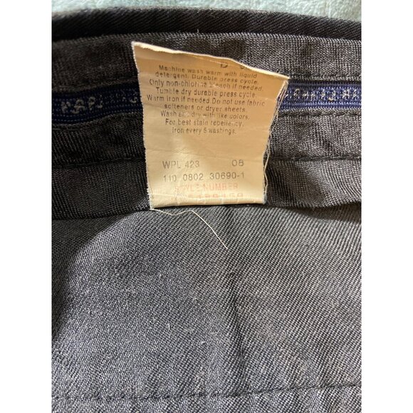 Dockers Stain Defender Mens Chino Pants 36x30 Black Pleated Front Durable Press - Picture 6 of 10